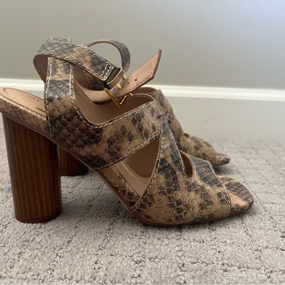 NWOB Women’s Cole Haan Reina City Sandal in ‘Snake Printed Leather’ SZ 7 - Picture 7 of 7